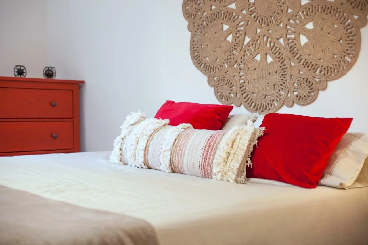 Alohamundi Pureza Apartment Seville