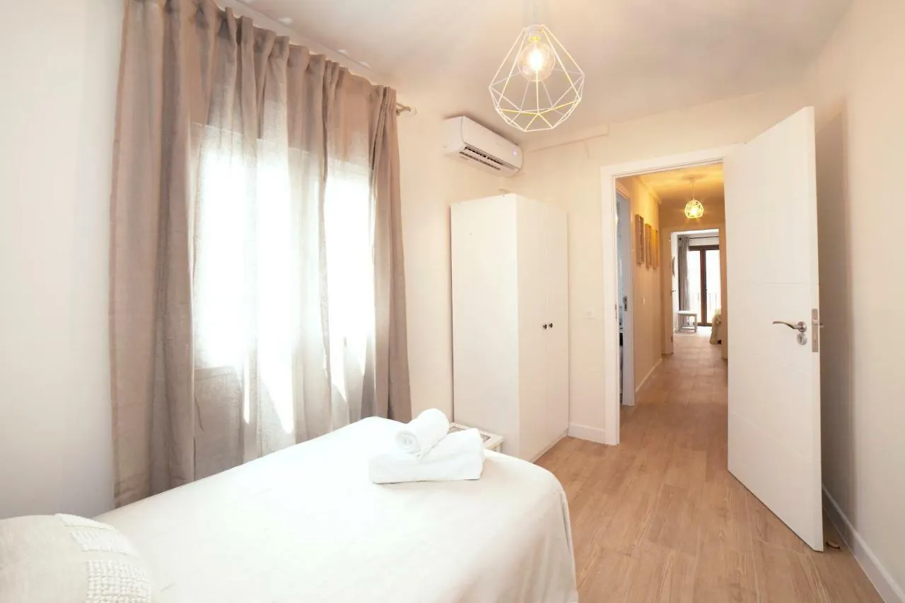 Alohamundi Pureza Apartment Seville 0*,  Spain