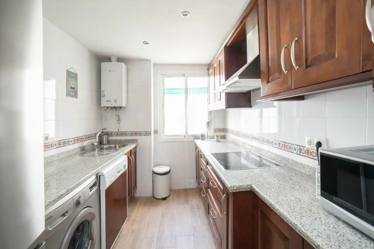 Alohamundi Pureza Apartment Seville