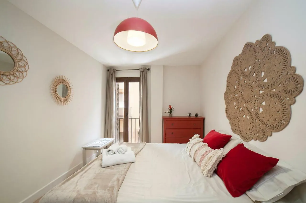 Alohamundi Pureza Apartment Seville